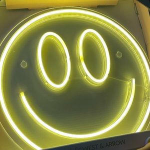 Reserved for Priscilla 🎀🙂🎈🐾💎